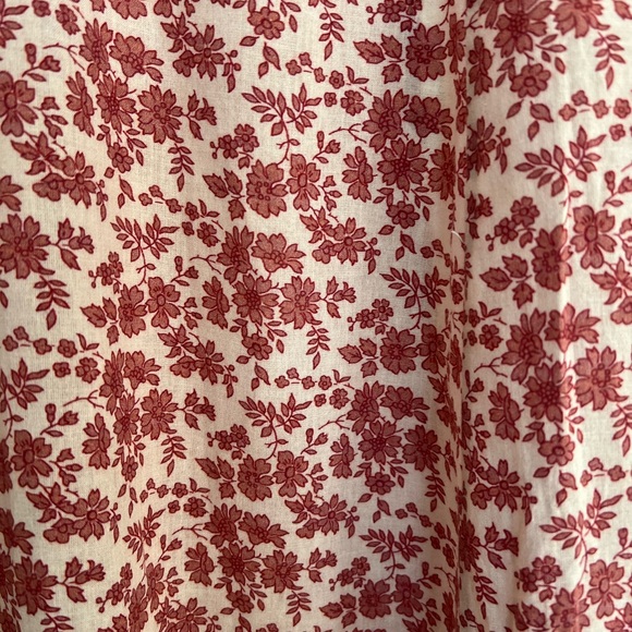 Hatch Lucy Maternity Jumper in Red and White Floral Pattern Size O/S - Picture 11 of 16